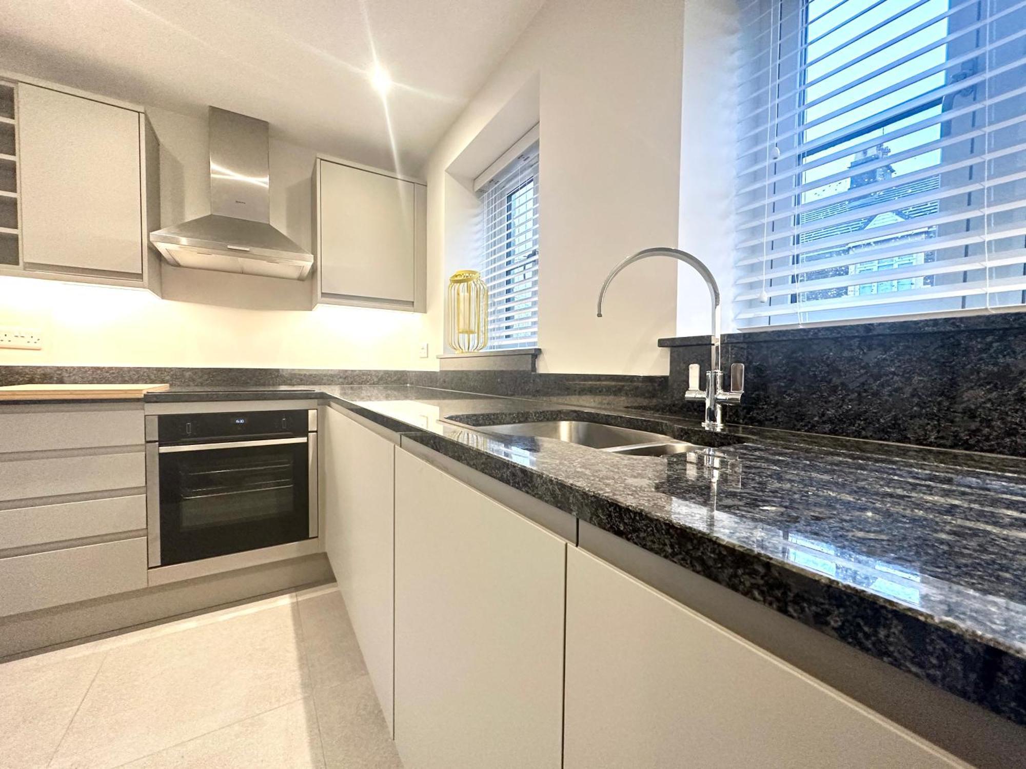 Modern Two Bedroom House Chilcompton Екстер'єр фото